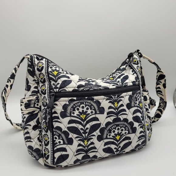 Vera Bradley Handbags - Vera Bradley Fanfare Elit Hobo Bag Purse Adjustable Strap Like New Sack Country